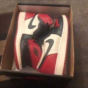 Air Jordan 1 Retro High OG BG